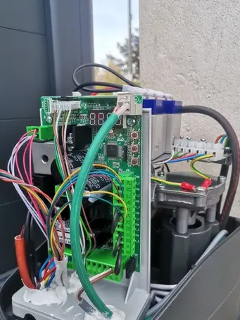 dépannage de portail électrique à Ploumilliau - image 4
